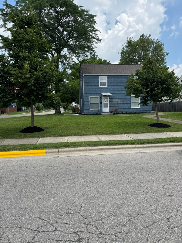 2740 Ruhl Ave, Columbus, OH 43209