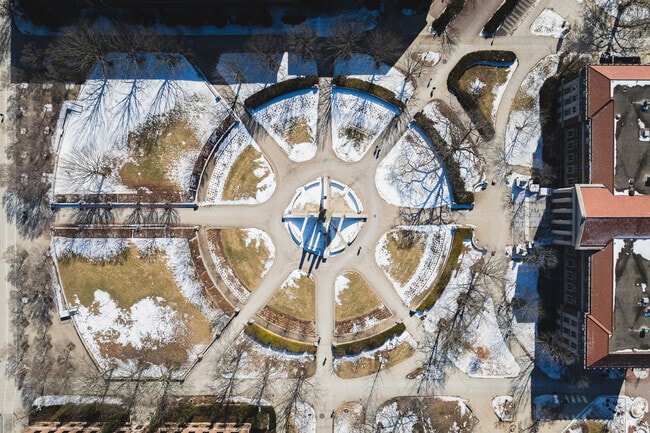 The Engineering Fountain rests in the middle of the Purdue Mall and is a centerpiece of this beautiful campus.