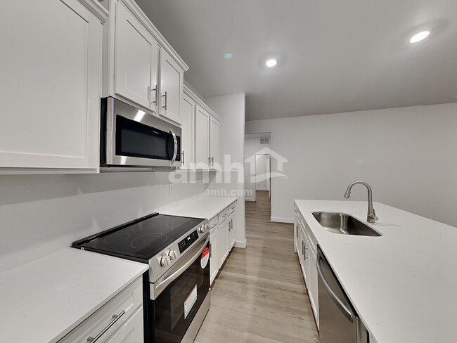 13061 N Serenity Vly Dr, Marana, AZ 85653 - photo 3