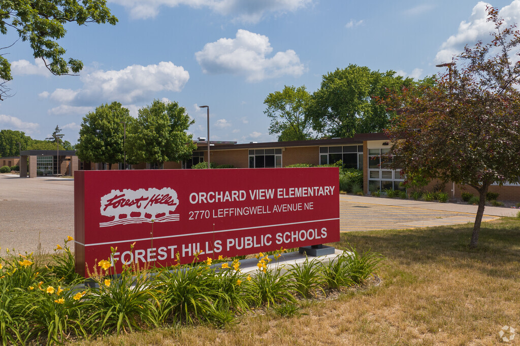 Orchard View Elementary School educates children in grades Kindergarten through 6th.
