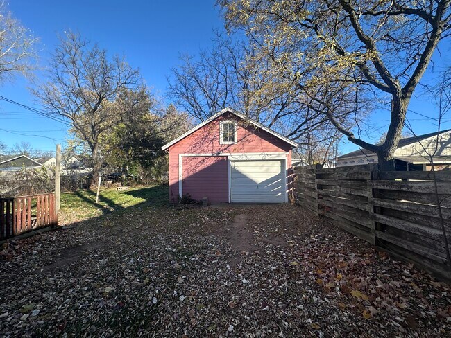 315 N 2nd Ave unit 1, Wausau, WI 54401 - photo 7