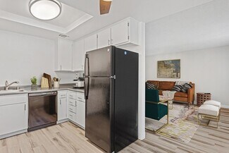 4247 Hackberry Ln, Carmichael, CA 95608