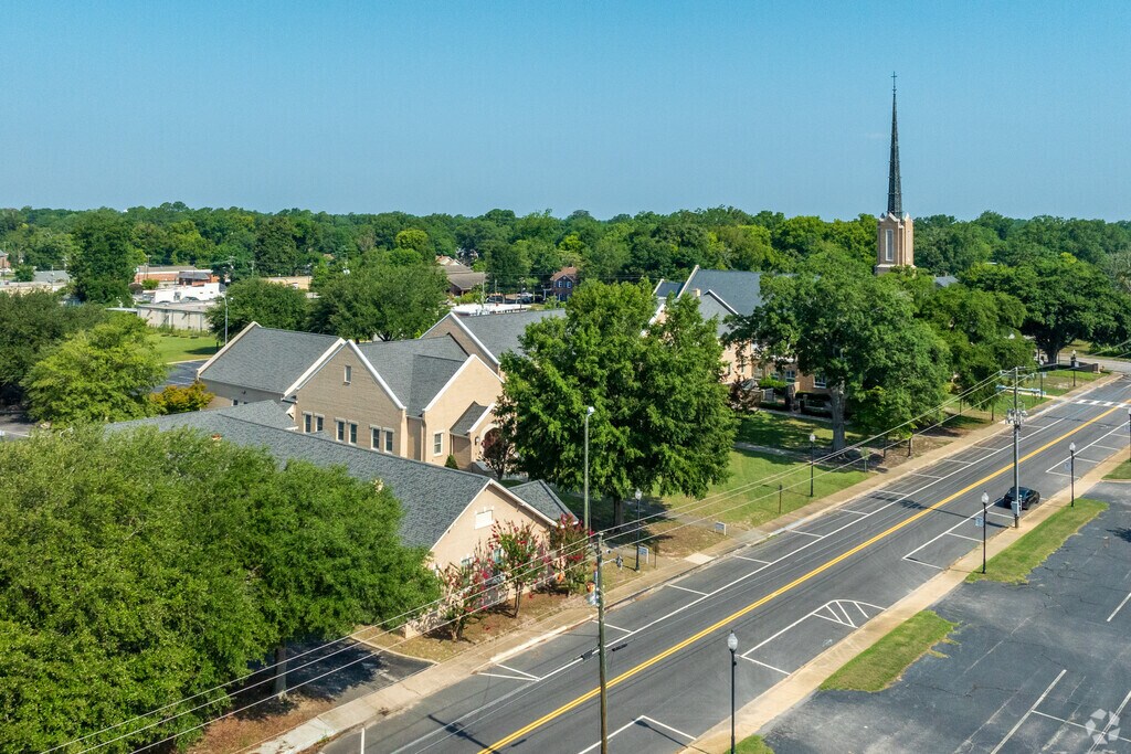 Trinity Day School is centrally located near residential neighborhoods.