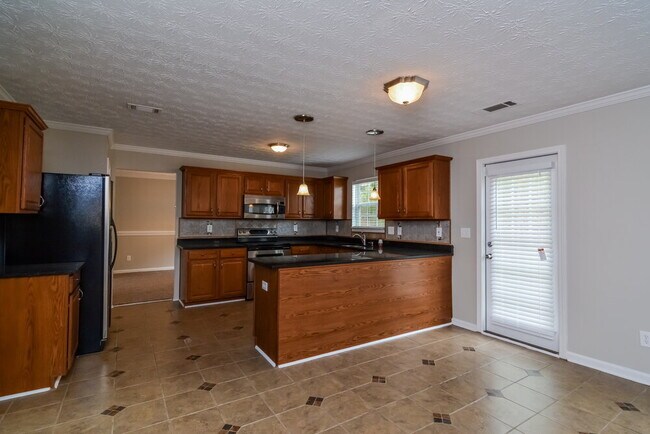 3511 Hamilton Creek Trail NE, Buford, GA 30519 - photo 6