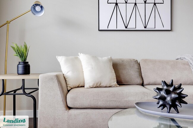 5810 Worth Pkwy unit 3152, San Antonio, TX 78257 - photo 3