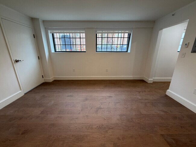 1642 Massachusetts Ave unit 2, Cambridge, MA 02138 - photo 4