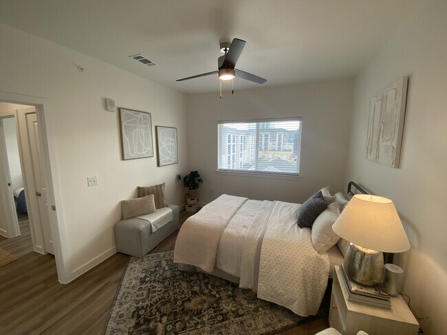 Country Club Village, San Antonio, TX 78229 - photo 6