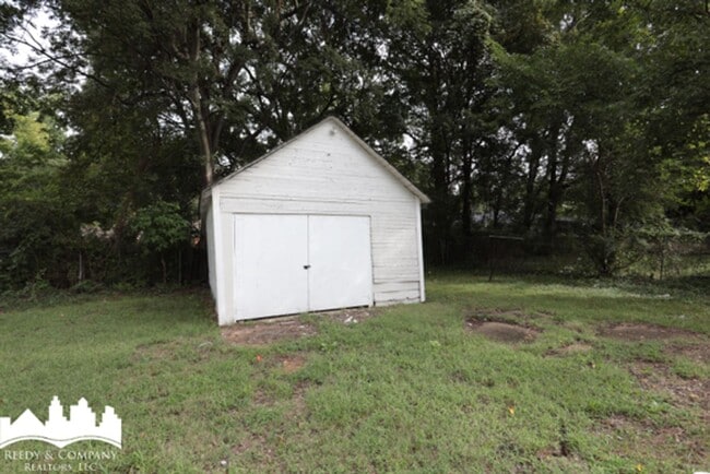 2716 Deadrick Ave, Memphis, TN 38114 - photo 4