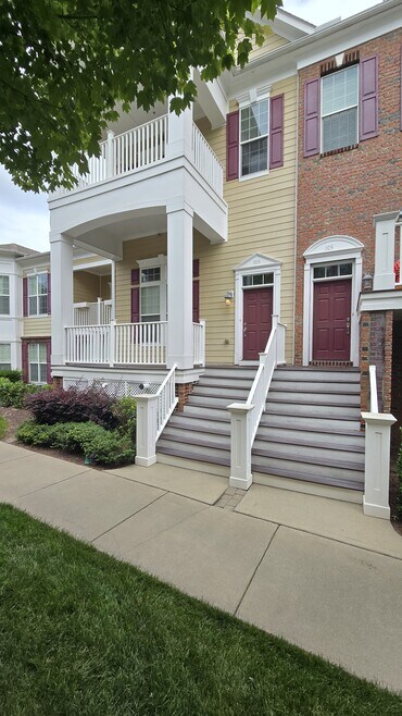 10321 Sablewood Dr unit 106, Raleigh, NC 27617 - photo 1