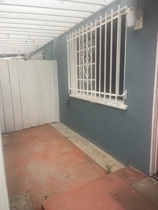 626 Rose Ave, Venice, CA 90291