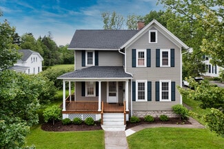 57 W Genesee St, Skaneateles, NY 13152