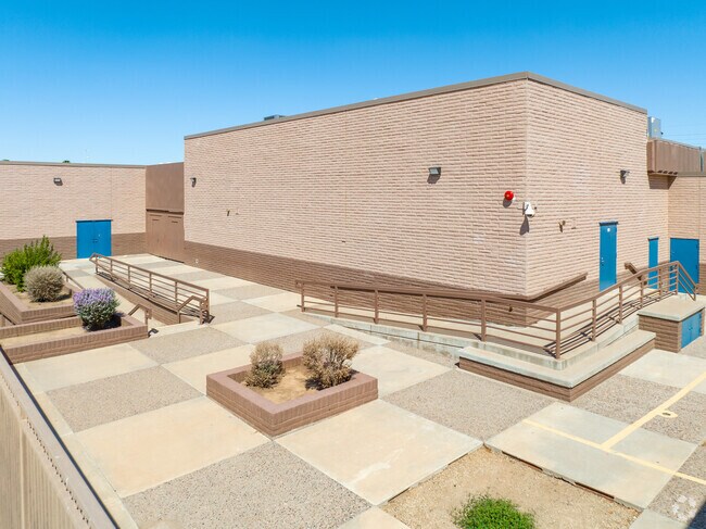 The outdoor courtyard at Peralta School is nice to take a stroll through during school days.