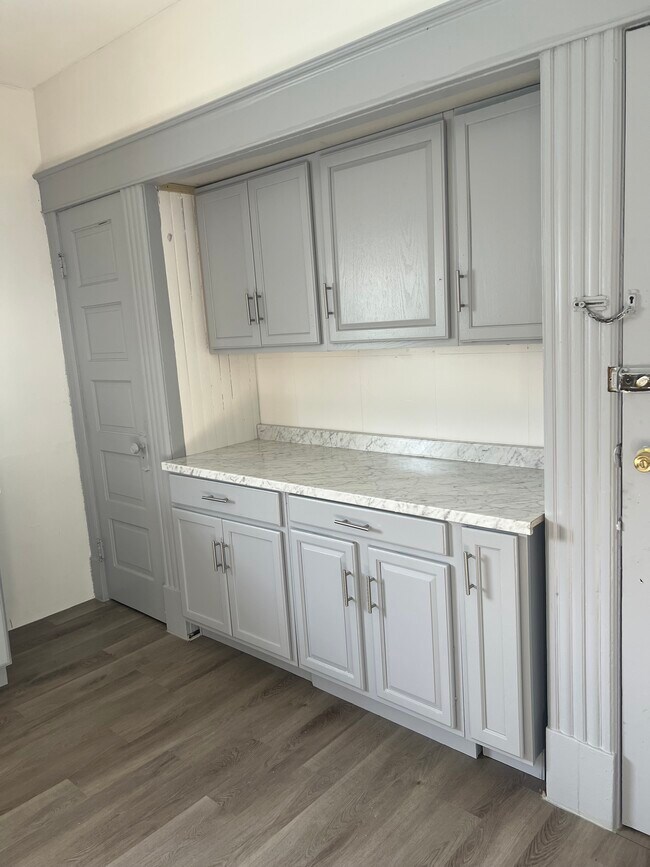 40 Moselle St unit 2, Buffalo, NY 14211 - photo 4