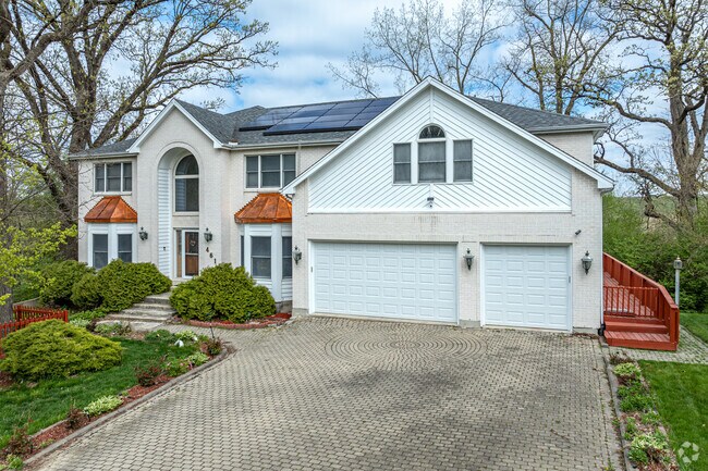 Updated modern traditional homes in Whalon Lake can reach up to $800,000.