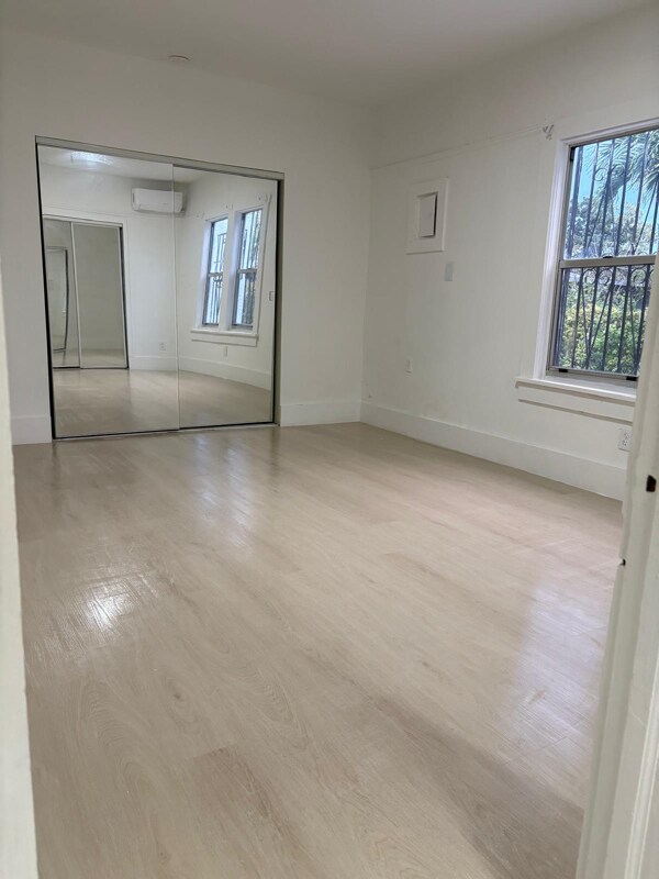 2035 NW 26th St unit 1, Miami, FL 33142 - photo 7