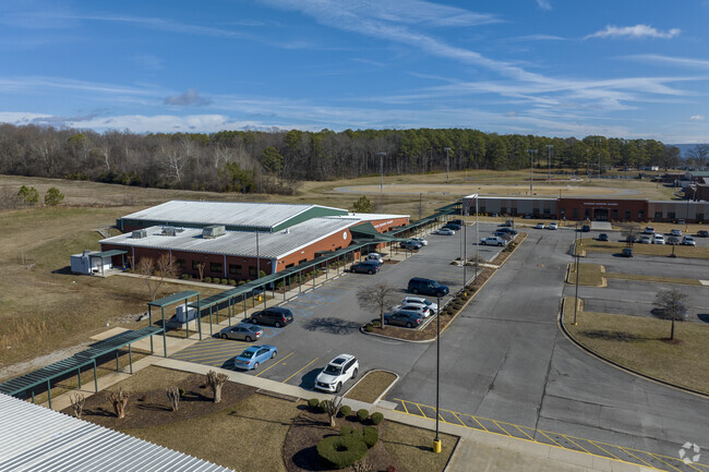 Oakwood Adventist Academy is a private Christian religious school in Huntsville Alabama.