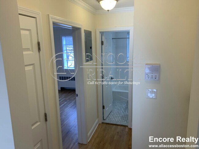 80 St Paul St unit 9, Brookline, MA 02446 - photo 2