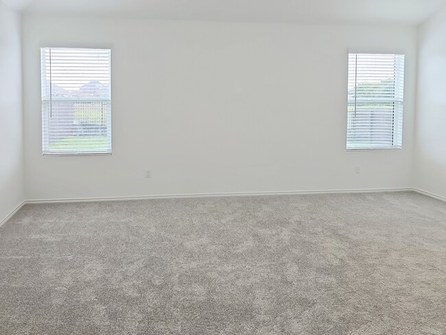 1629 Four Waters Loop, Georgetown, TX 78628 - photo 5