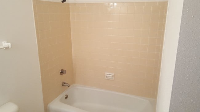 5675 W Brown Deer Rd unit 109, Milwaukee, WI 53223 - photo 3