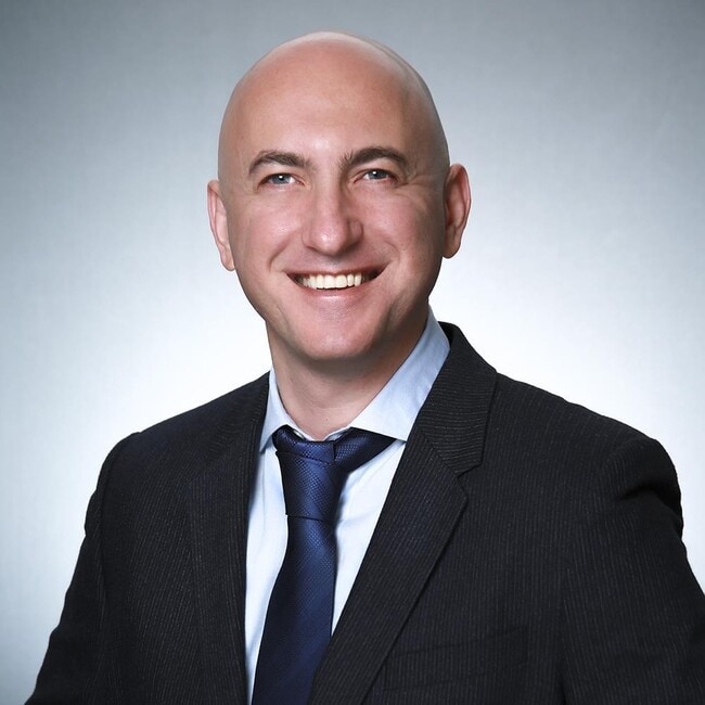 Agent Photo