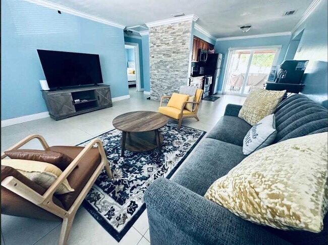 4211 NE 13th Ave unit ID1332459P, Pompano Beach, FL 33064 - photo 5