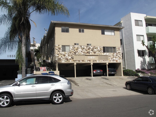 The Gorham Apartments, Los Angeles, CA 90049 - photo 2