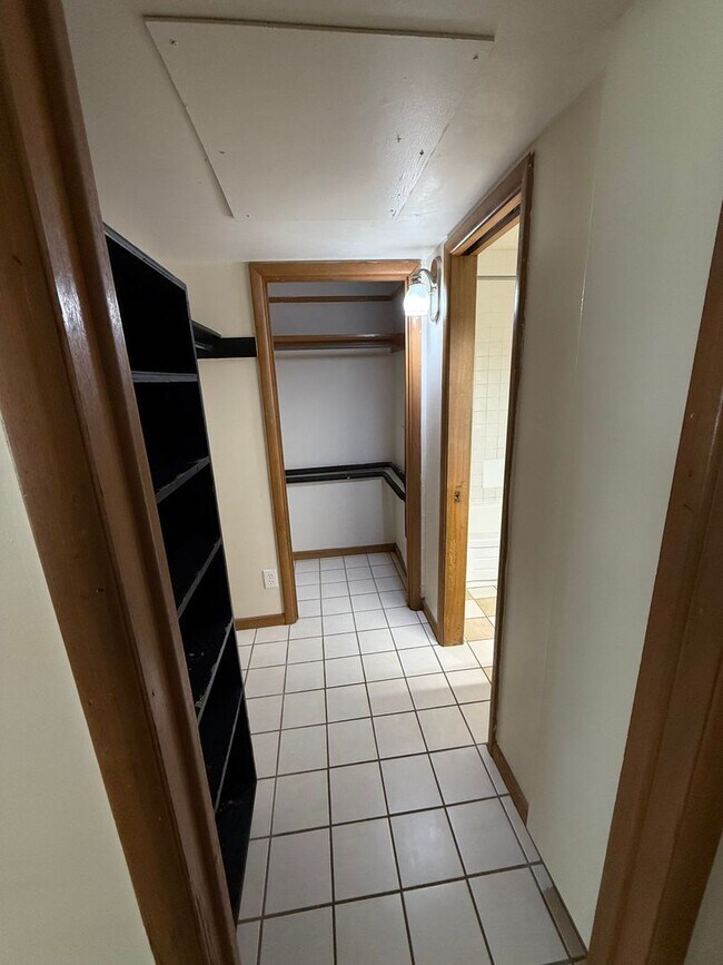 Beartown Flats, Springfield, MO 65806 - photo 4