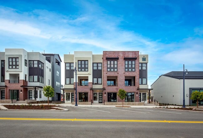 98 8th St unit 36487681, Marina, CA 93933 - photo 4