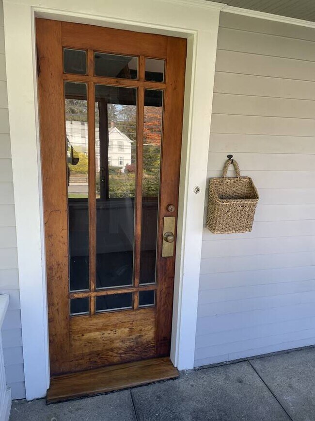 13 Middle St Unit 2, Marlborough, MA 01752