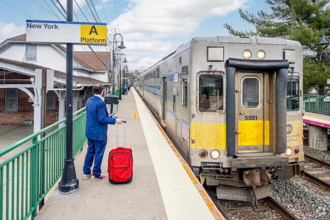 The LIRR station in Roslyn offers quick and easy access to New York City.