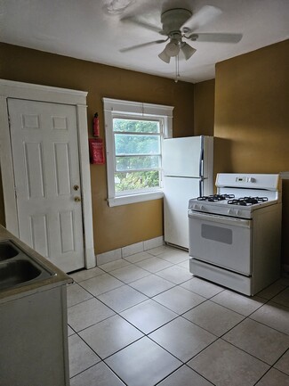 15819 Huntmere Ave Unit Cleveland OH, Cleveland, OH 44110