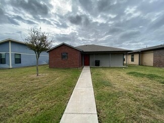 2400 N Solis Rd, La Feria, TX 78559