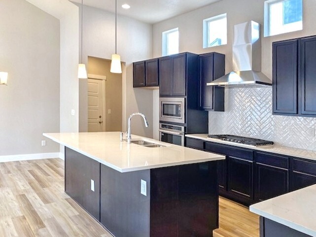 5992 N Fulton St, Denver, CO 80238 - photo 4