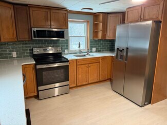 2570 Sanger Ln Unit A, York Haven, PA 17370