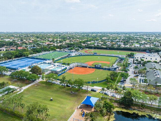 Reflecting on knowledge gained, students take walks across American Academy, Palm Beach.