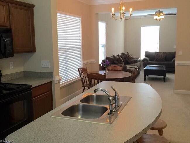 Home unfurnished, pictures for illustration purpose only