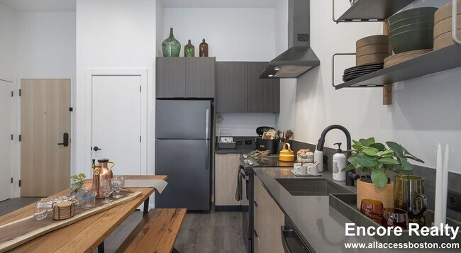 833 Saratoga St unit 415S, Boston, MA 02128 - photo 5