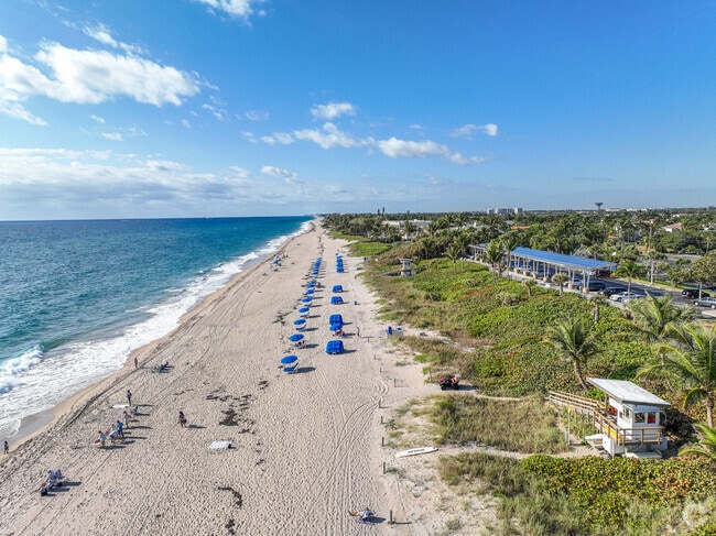 Boynton Beach Oceanfront Park is in Ocean Ridge, close to Meadows.