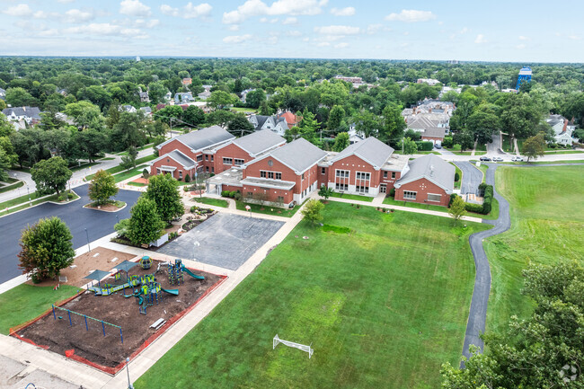 Prospect Elementary School is in the heart of Clarendon Hills.