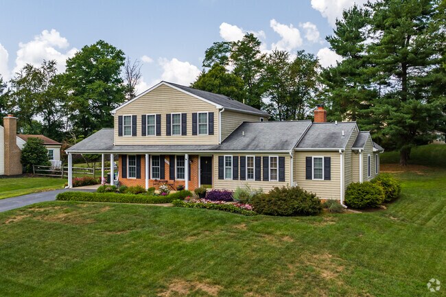 Colonial Revivals are one of the most common housing styles in Olney.