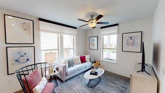 Urban Homes, Lexington Plan unit 36759360, Austin, TX 78744 - photo 5