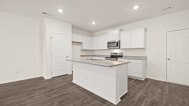 499 Reflection Dr unit 36197455, Stockbridge, GA 30281 - photo 4