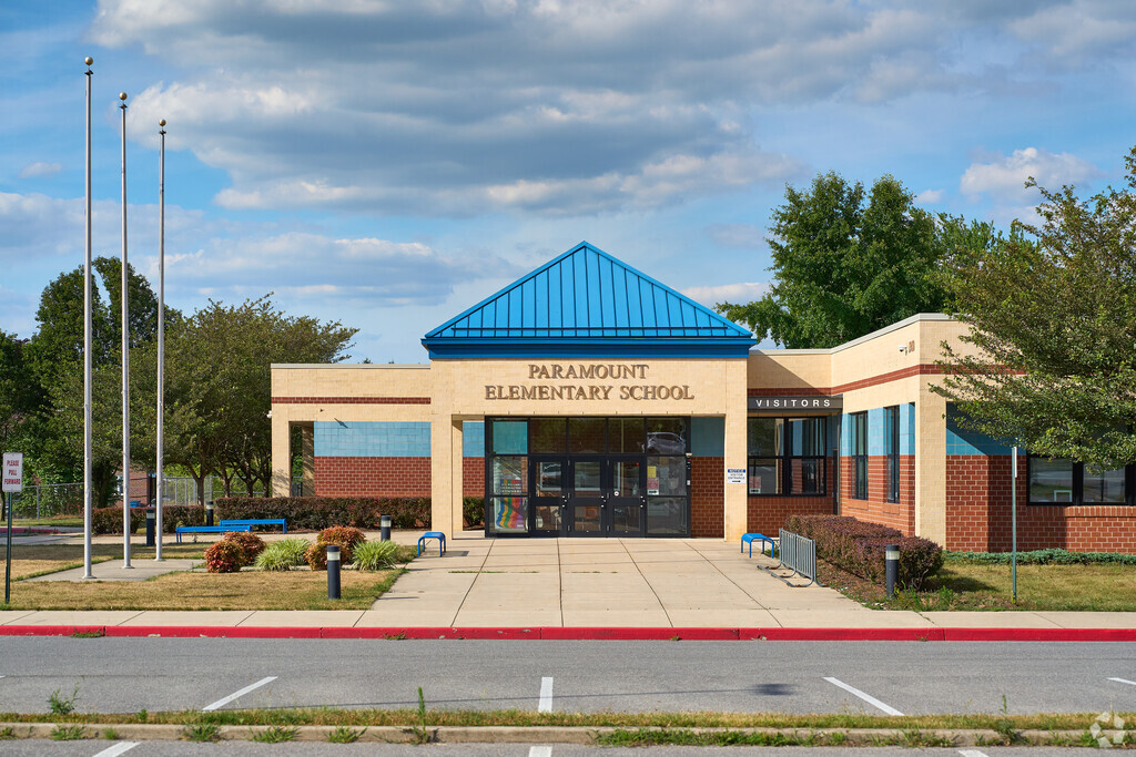 Paramount Elementary School earns a 