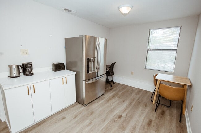 3625 Maple Ave unit ID1352449P, Waco, TX 76707 - photo 3