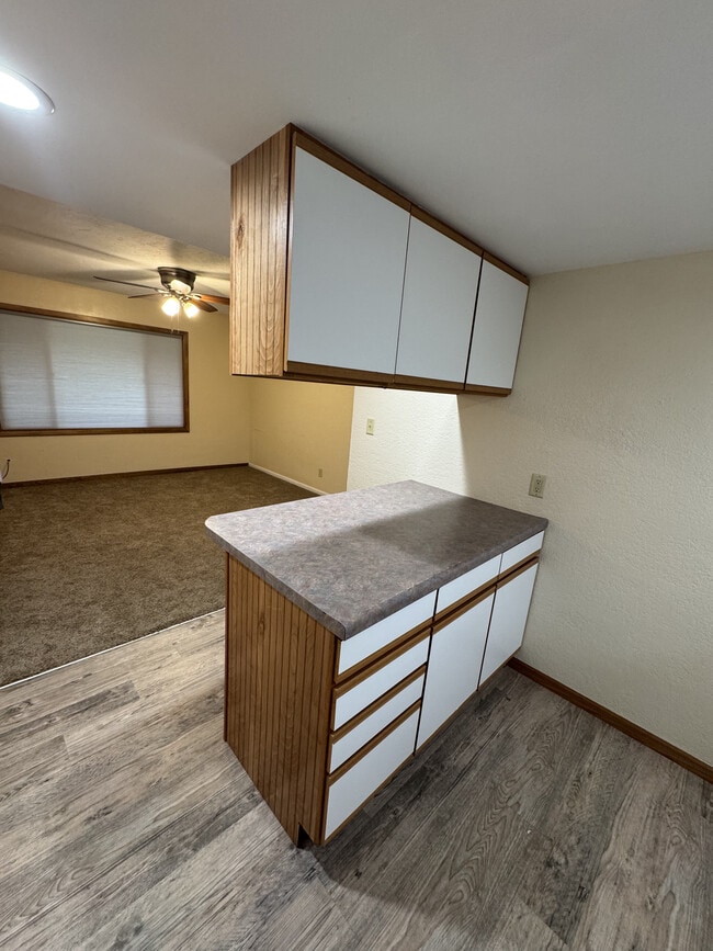 Kitchen (2)