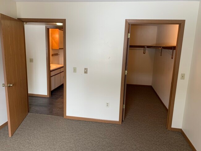 1133 Technology Way, Chippewa Falls, WI 54729 - photo 7