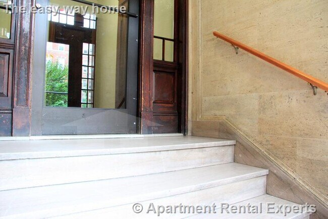 18 Chauncy St unit B, Cambridge, MA 02138 - photo 2