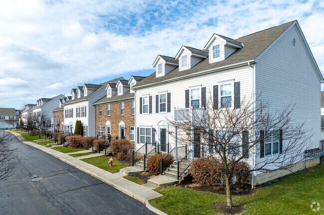 The Traditions at Polaris condominium complex is located in Worthington Crossing.