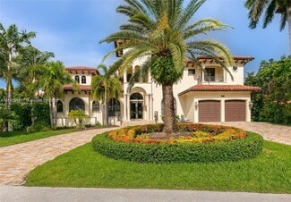 19141 N Bay Rd, Sunny Isles Beach, FL 33160