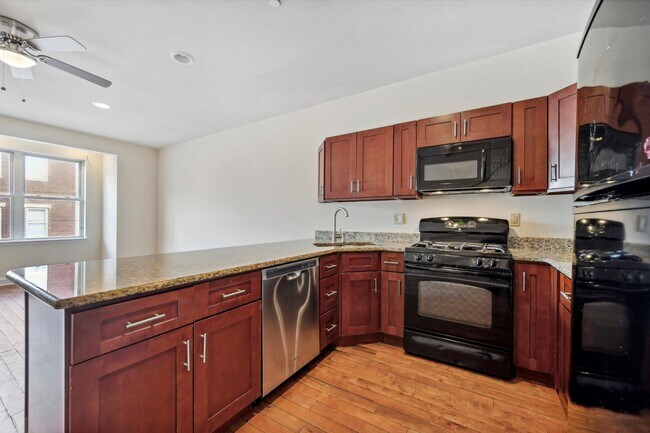 1916 N 18th St unit B, Philadelphia, PA 19121 - photo 2